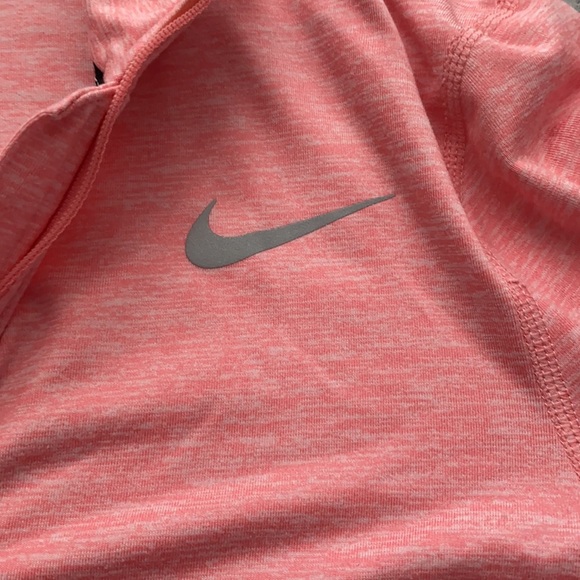 Nike XS Pink Dri-Fit running top - Picture 3 of 6